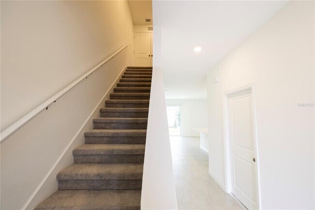 Building Photo - 7649 WATERSCAPE Dr