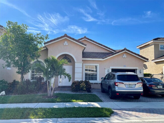 Building Photo - 932 NW 126th Terrace