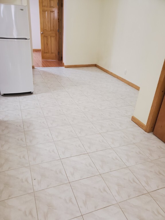 Building Photo - *Oversized three bedroom for rent quiet co...