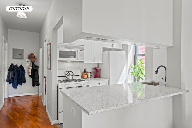 Building Photo - 115 Eastern Pkwy