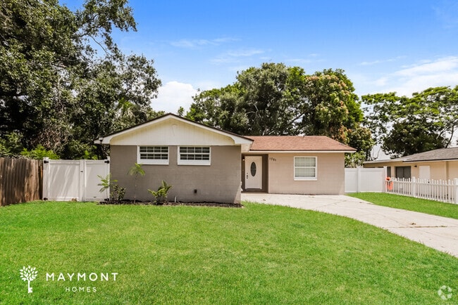 Building Photo - 1751 Elbert Acres Ct NE