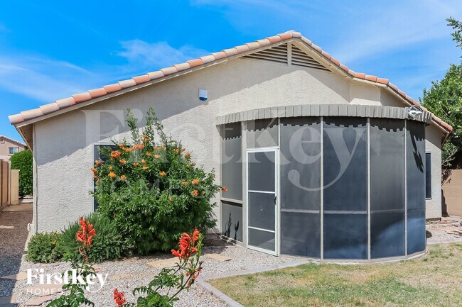 Building Photo - 8027 S 27th Way
