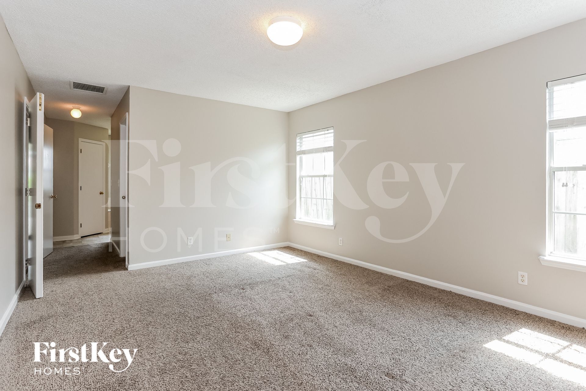 Building Photo - 789 Hickory Lakes Dr E