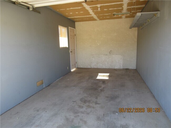 Building Photo - 3090 E Butler Ave