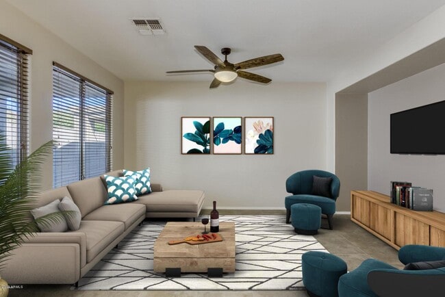 Building Photo - 2582 W Kit Carson Trail