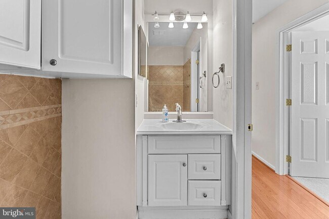 Building Photo - 8916 Arley Dr