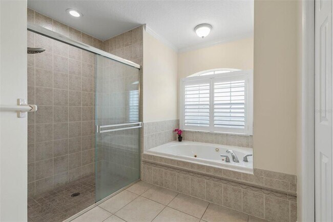 Building Photo - 46 Fenwood Ln