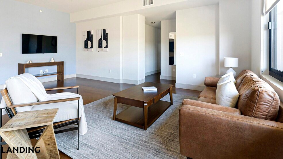 Building Photo - 1414 Wood Hollow Dr