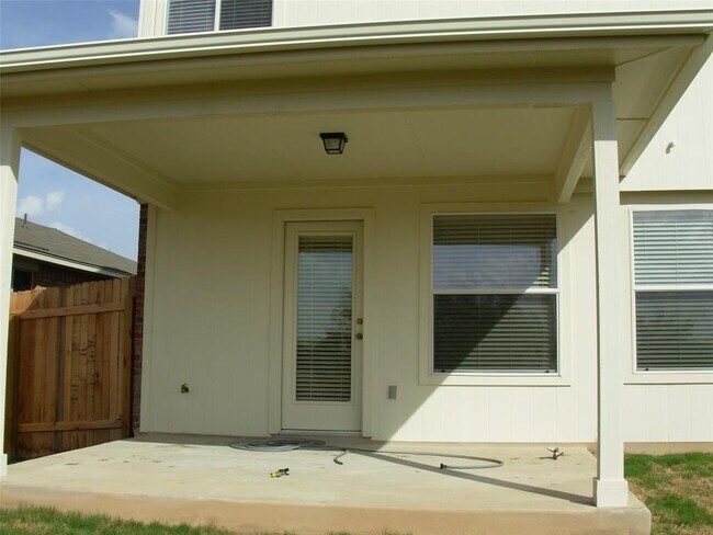 Building Photo - 13516 Lyndon B Johnson St