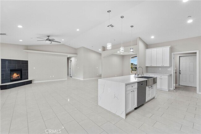 Building Photo - 8104 Corona Ave