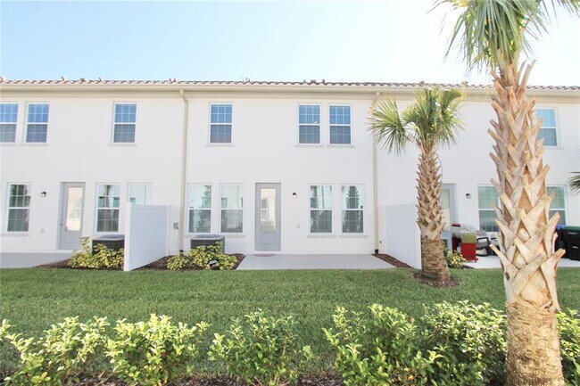 Building Photo - 2880 Rapollo Ln