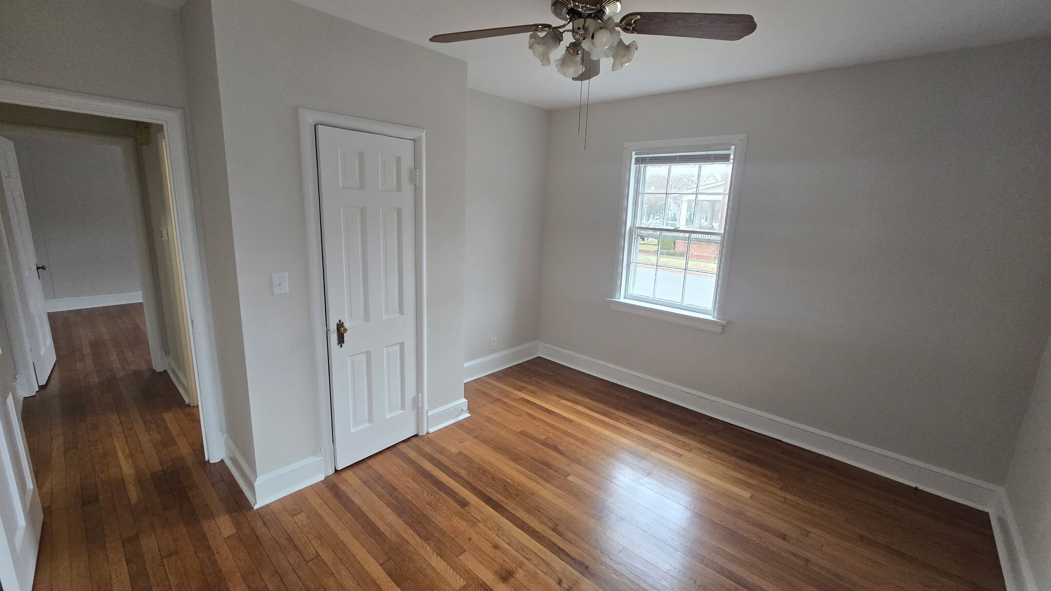 Building Photo - 4418 Cutshaw Ave