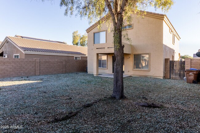 Building Photo - 2234 W Central Ave