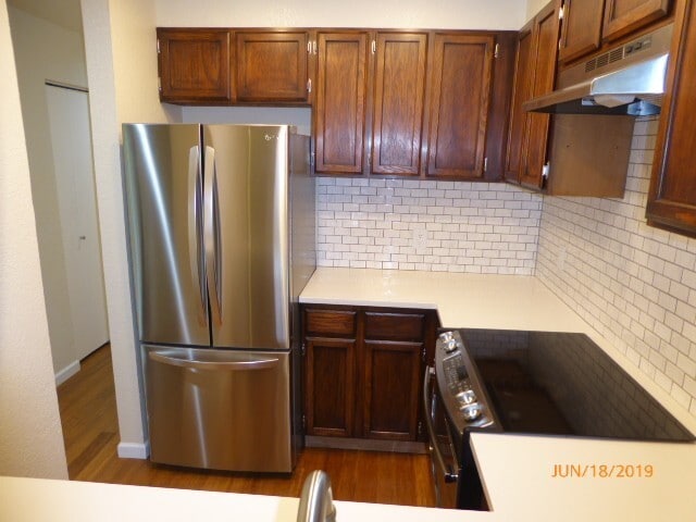 Building Photo - Remodeled 2 Bed 1.75 Bath Condo in Capitol...