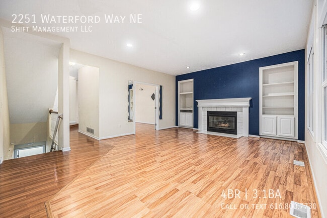 Building Photo - 2251 Waterford Way NE