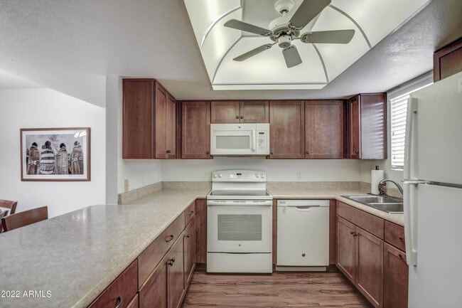 Building Photo - 886 W Galveston St