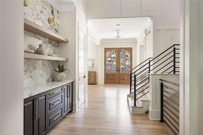 Building Photo - 402 Timberview Trail