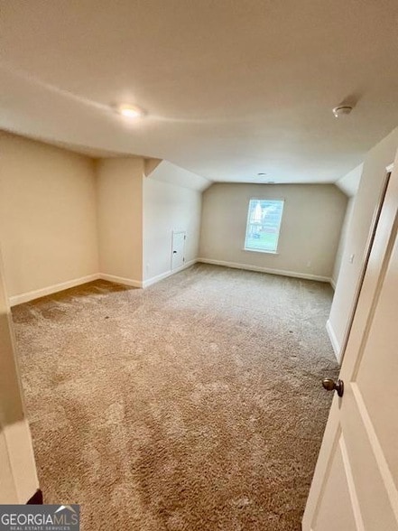 Building Photo - 600 Rosehill Ln SW