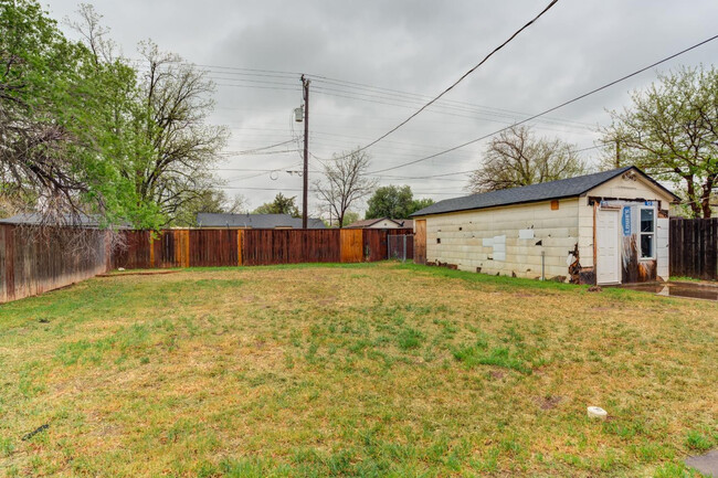 Building Photo - 3415 37th St