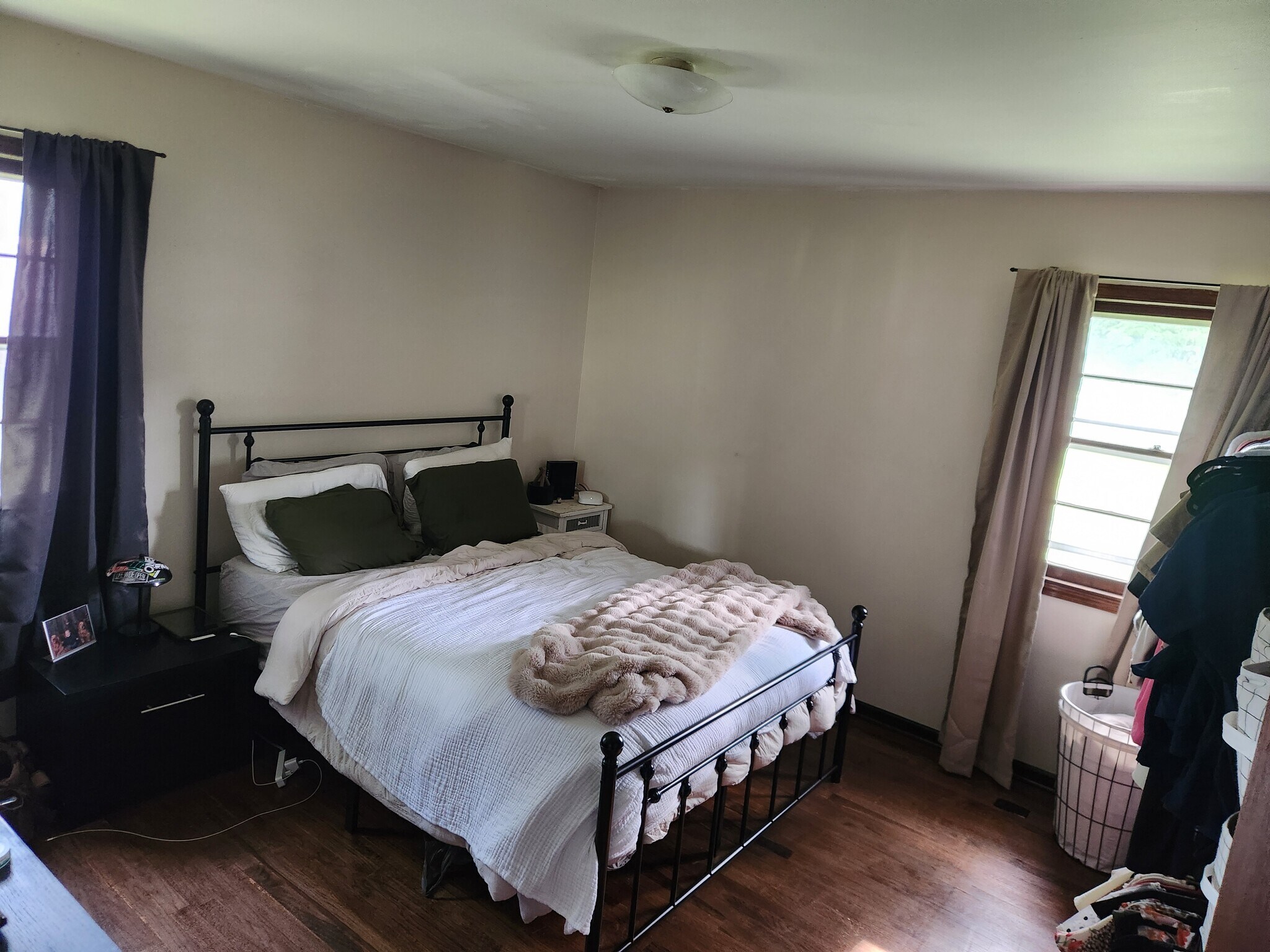 Bedroom 1 - 802 West St