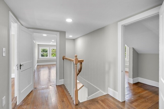 Building Photo - 597 Gallivan Blvd