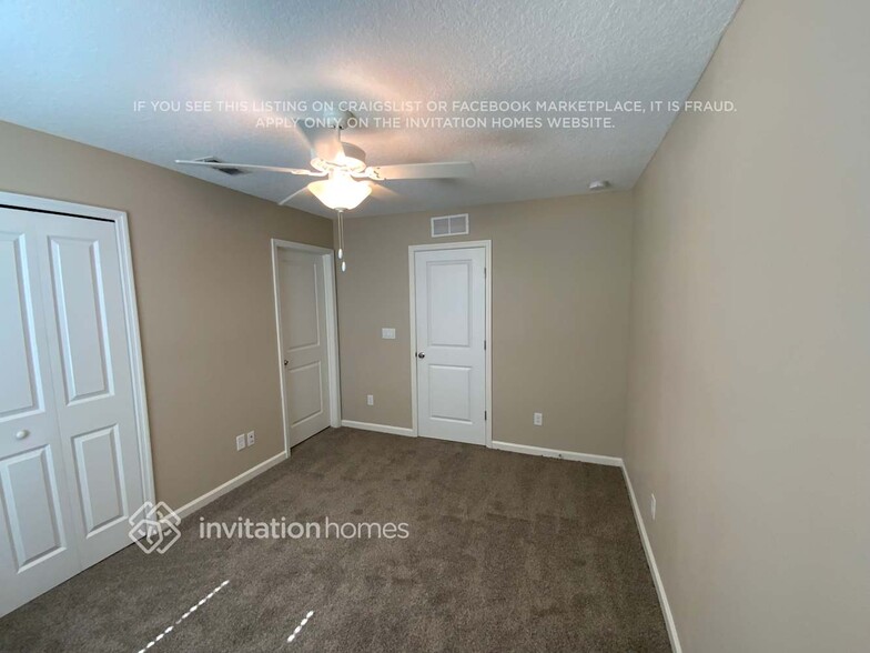 Building Photo - 1339 Grassland Ave