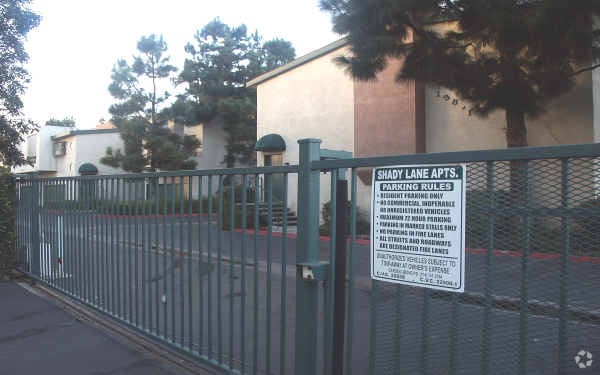 Primary Photo - Shady Lane Apartments