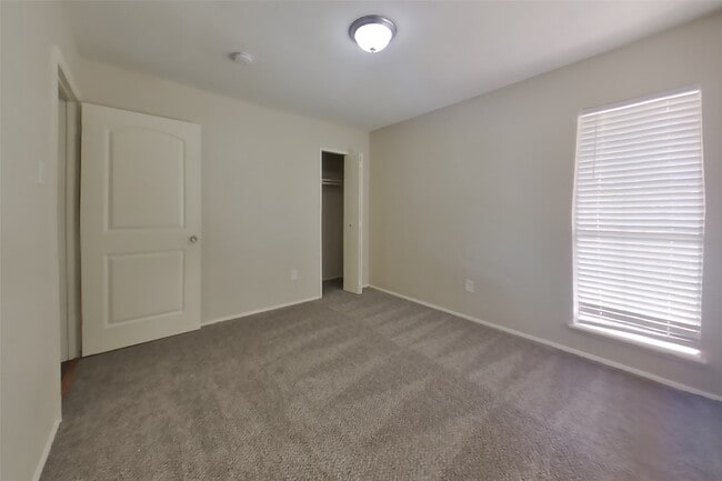 Building Photo - 24103 Palo Dura Dr
