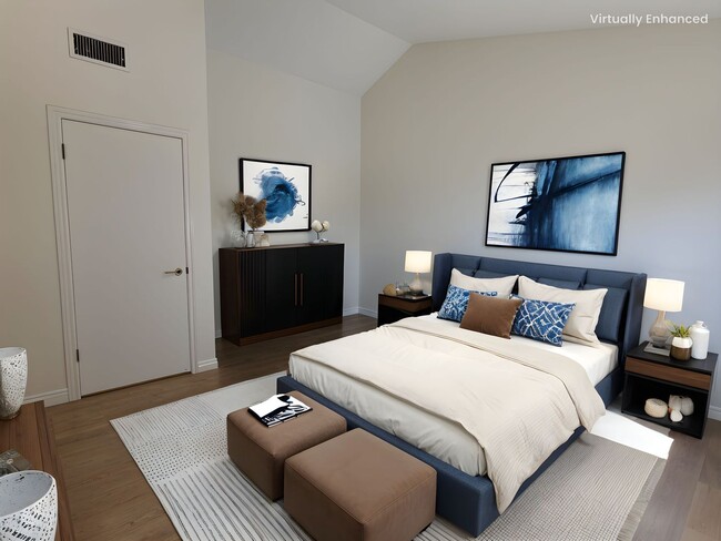 Building Photo - TOWNHOME FOR LEASE: 3 Bed / 2 Bath / 2-car Garage / Laundry hookups / Swimming Pool