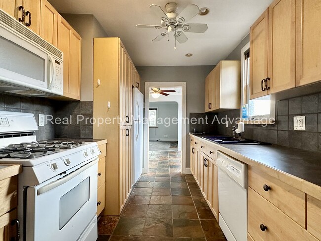 Building Photo - Charming Royal Oak Rental – Modern Comfort...