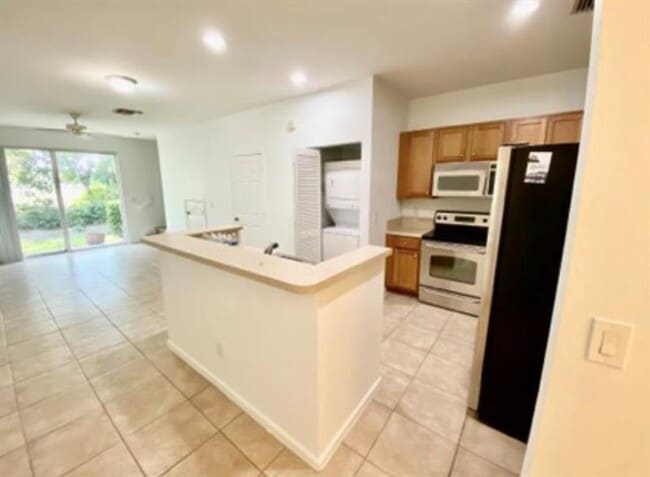 Building Photo - 8720 Cypress Walk Ct