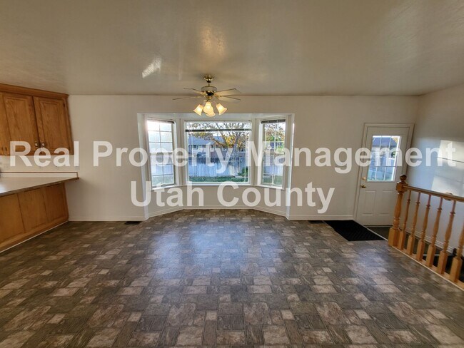 Building Photo - 572 S 1750 E St
