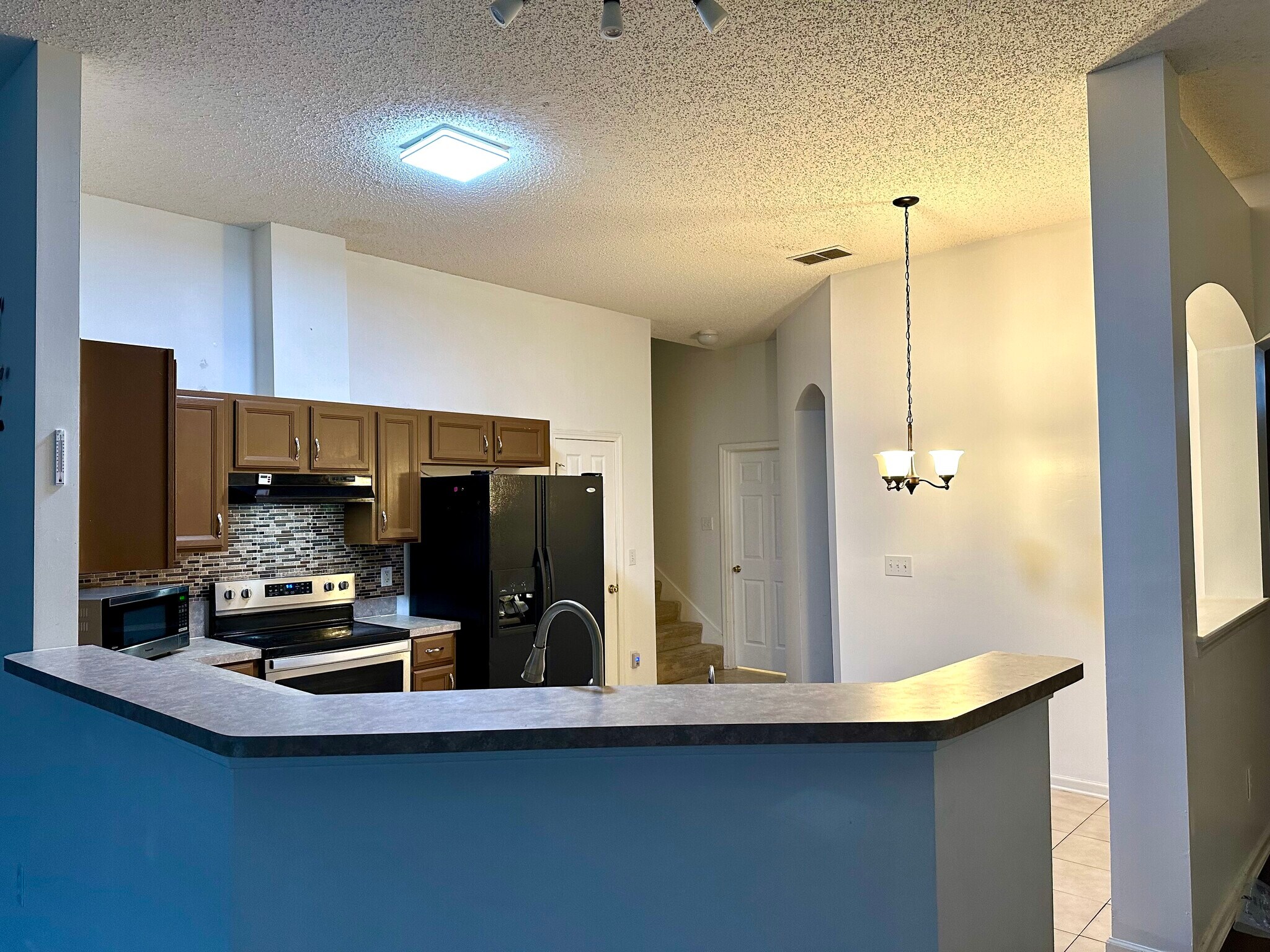 Building Photo - 2455 Coachman Lakes Dr