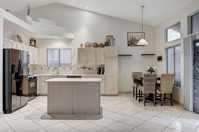 Building Photo - Henderson Single-Story Gem with Gas Firepl...