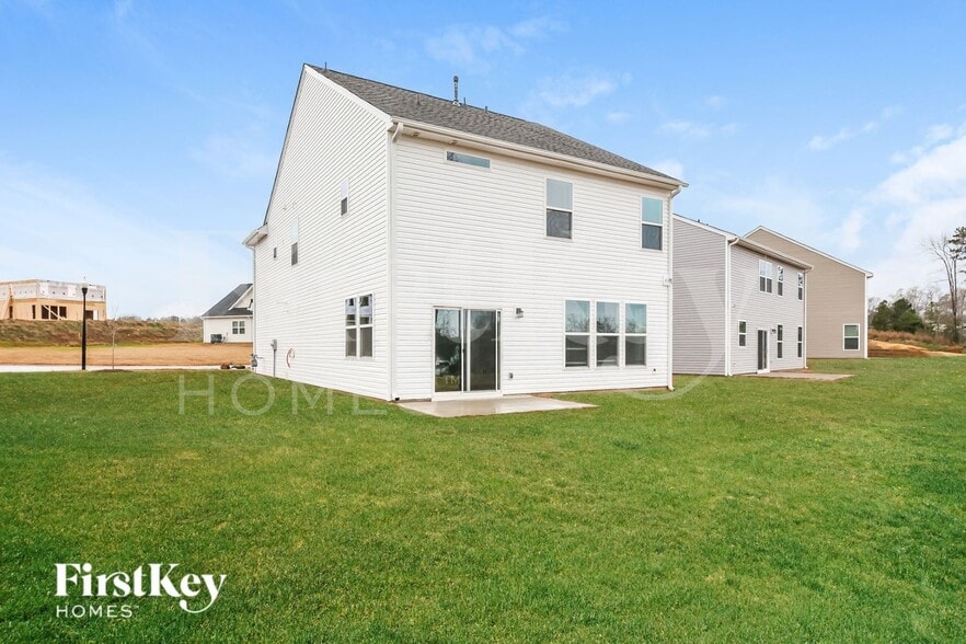 Building Photo - 400 Stonefence Dr