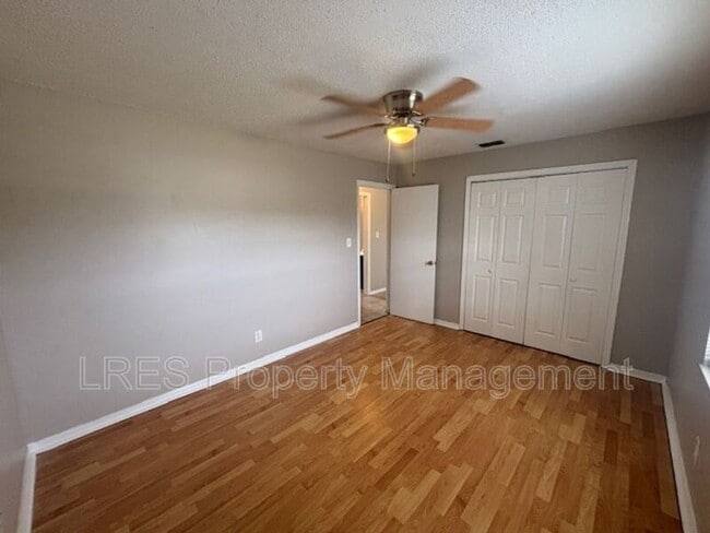 Building Photo - 2437 Chase Ave