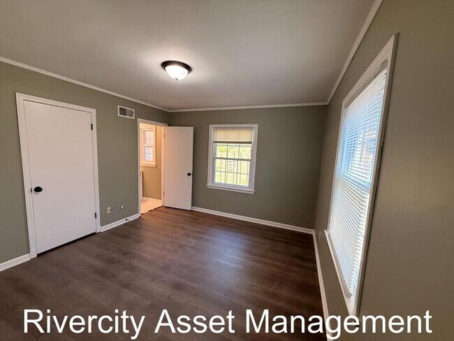 Building Photo - A Must See & Its Section 8 Friendly !!!!!!!
