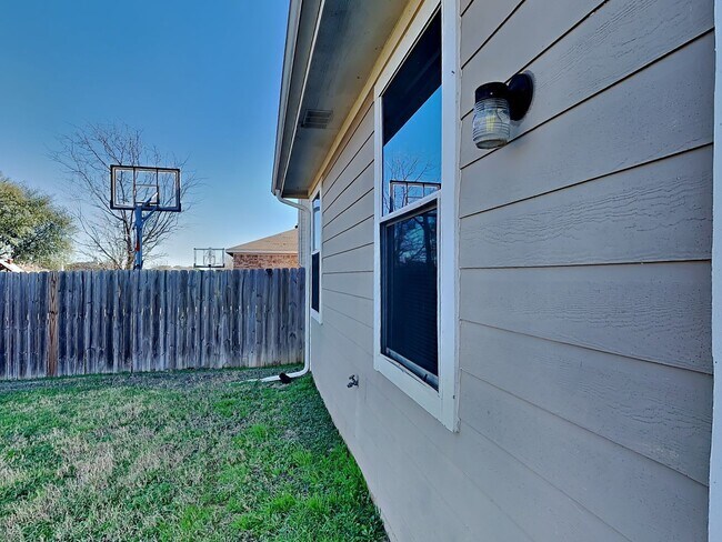 Building Photo - South Fort Worth in Burleson ISD, Mission Ridge Estates
