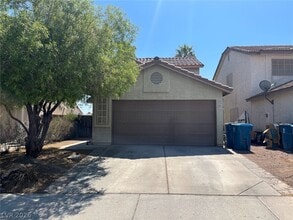 Building Photo - 914 Scarlet Ridge Dr