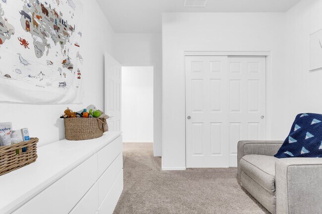 Building Photo - Stunning Single-Level Rental In The Highly Sought-After Anthem at Merrill Ranch!