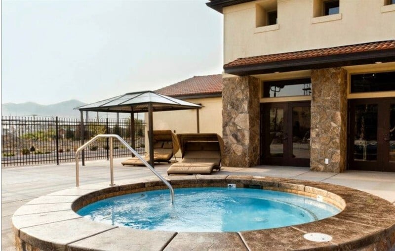 Building Photo - 5541 Sicily Ln
