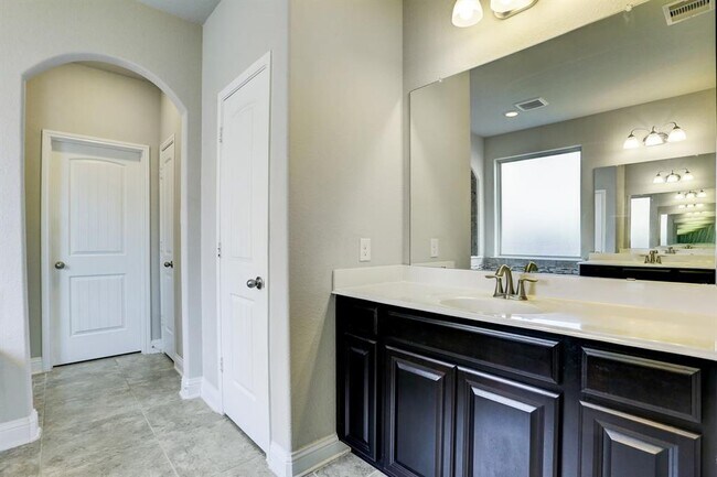 Building Photo - 29838 Norwood Canyon Ln