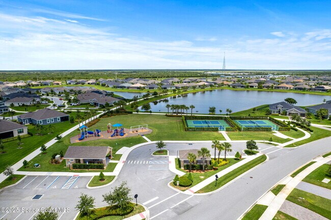 Building Photo - 8215 Millbrook Ave