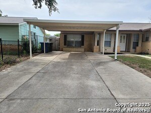 Building Photo - 7203 Cool Creek Dr