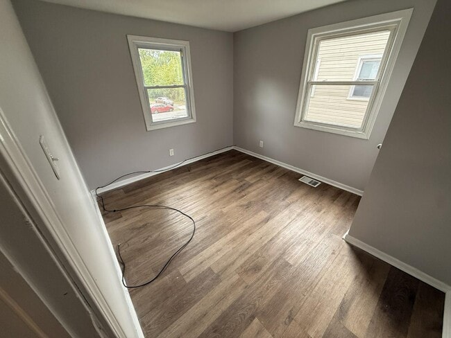 Building Photo - 3526-28 East 9th Avenue