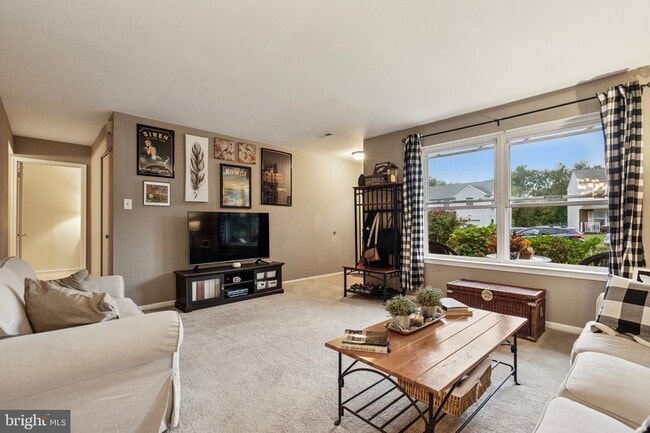 Building Photo - 4525 Winding Brook Dr