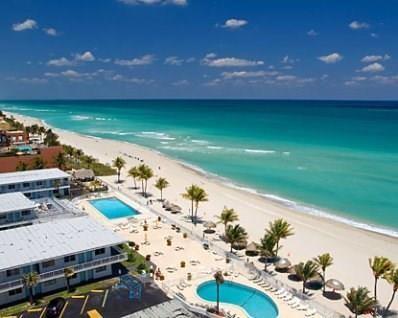 Building Photo - 2501 Antigua Terrace