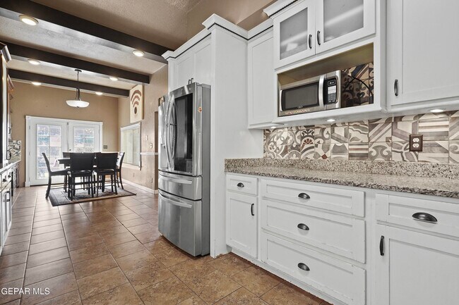 Building Photo - 529 Northwyck Way