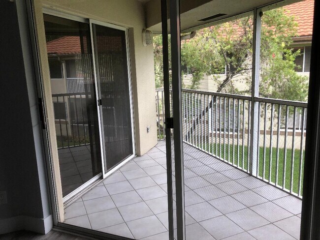 Building Photo - 9322 NW 9th Pl