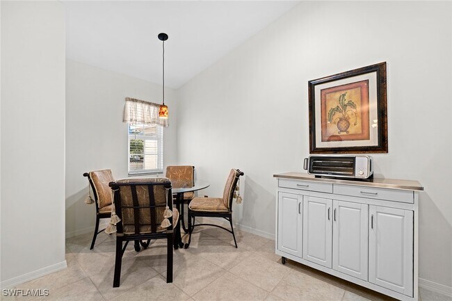 Building Photo - 23785 Clear Spring Ct